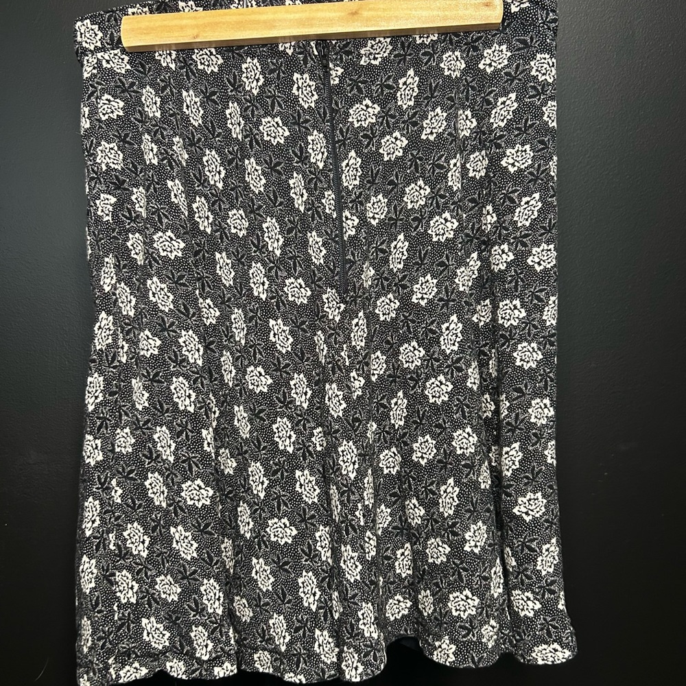 Vintage Stefanel Black Floral Skirt | Made in Italy - Picture 5 of 5